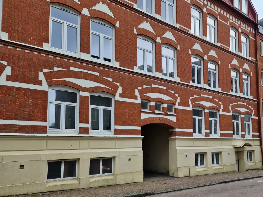 Entré till modern tvåa på Vattugatan 4 i Halmstad