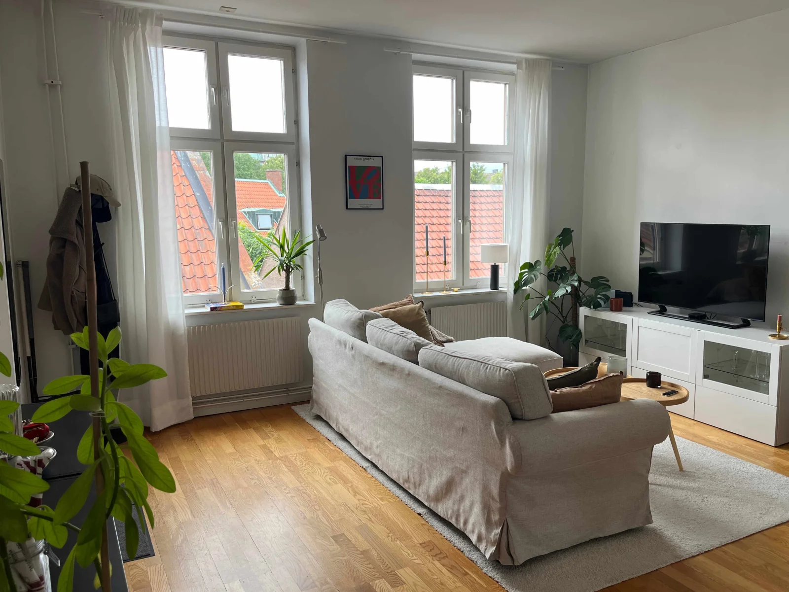 Vardagsrum i mysig tvåa på Hantverksgatan i Halmstad